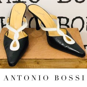 ANTONIO BOSSI Black & White Reptile Mule